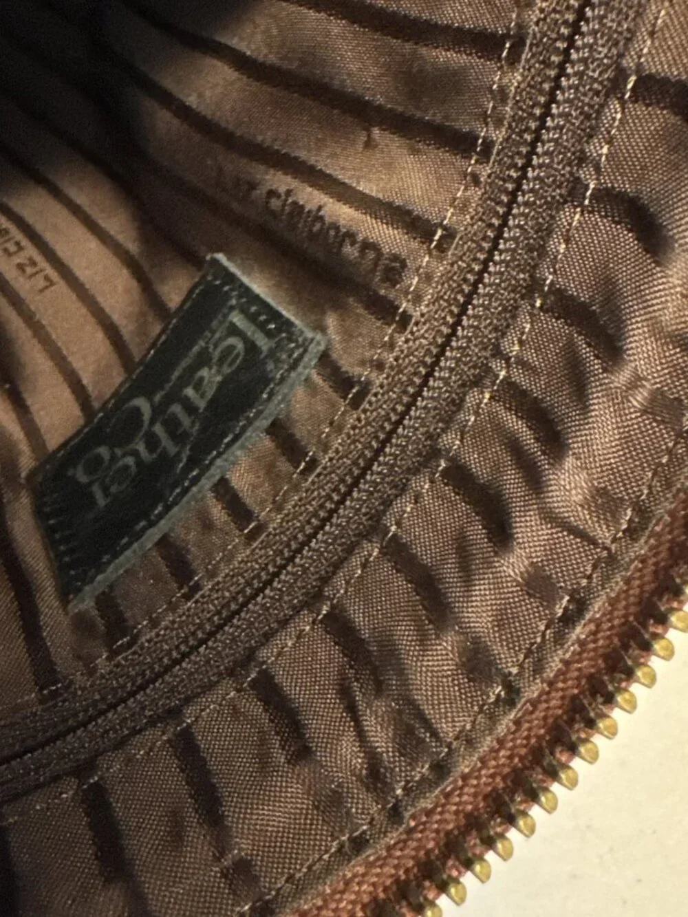 Leather & Co. by Liz Claiborne Brown Leather Crossbody‎ Purse 51803 SADL STATUS